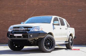 TOYOTA HILUX N70 4WD MO962 GLOSS BLACK